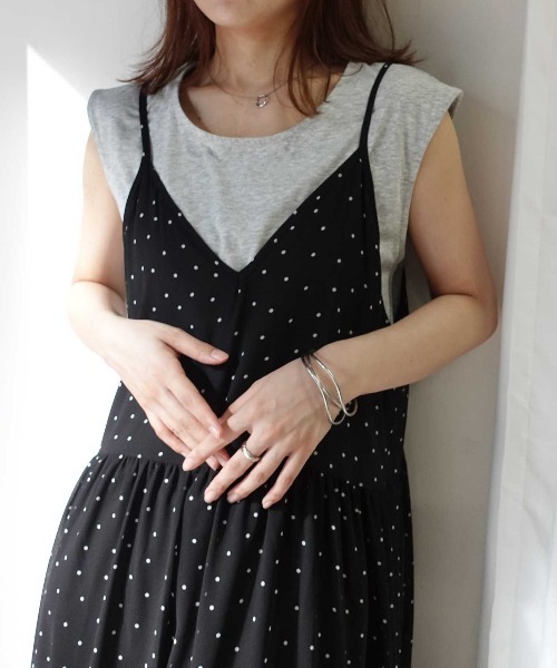 CORNERS(コーナーズ)の「ドットティアードキャミワンピース(ワンピース・レディース・ブラック/アイボリー/ボルドー・M)」の17枚目の写真