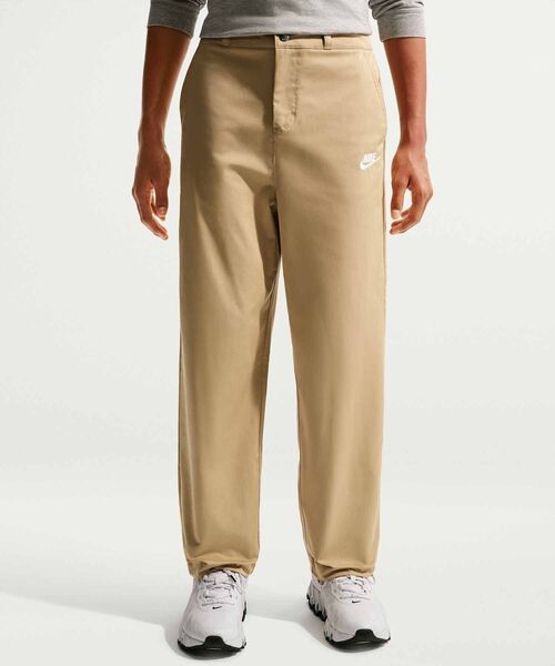 NIKE(ナイキ)の「ナイキ スポーツウェア クラブ ジュニア ウーブン エブリデイ パンツ / Nike Sportswear Club Big Kids' Woven Everyday Pants IF2823-297 Parachute Beige(チノパンツ・キッズ・ベージュ・130/140/150/160)」の2枚目の写真