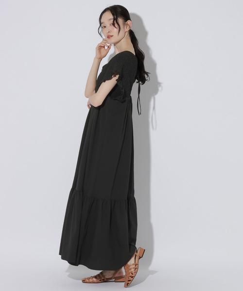 LAKOLE（ラコレ）の「シャーリングティアードワンピース / 1051877（ワンピース・レディース・ブラック/セージグリーン/オレンジ・FREE）」の5枚目の写真