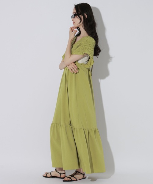 LAKOLE（ラコレ）の「シャーリングティアードワンピース / 1051877（ワンピース・レディース・ブラック/セージグリーン/オレンジ・FREE）」の11枚目の写真