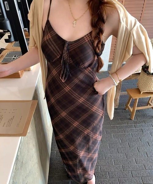 Vipoa（ヴィポア）の「Brown plaid pattern cami dress（ワンピース・レディース・ブラウン系その他・FREE）」の7枚目の写真