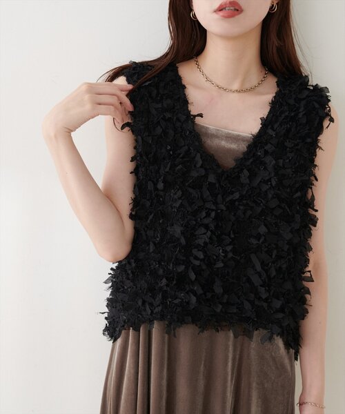 natural couture(ナチュラルクチュール)の「リボンフリンジベスト(ベスト・レディース・ブラウン/アイボリー/ブラック・FREE)」の12枚目の写真