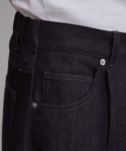 tk.TAKEO KIKUCHI（ティーケータケオキクチ）の「【色褪せしにくいデニム】Comfy Fadeless Denim Seriesバレルデニム（デニムパンツ・メンズ・ブラック/ネイビー・03/02/01）」の16枚目の写真