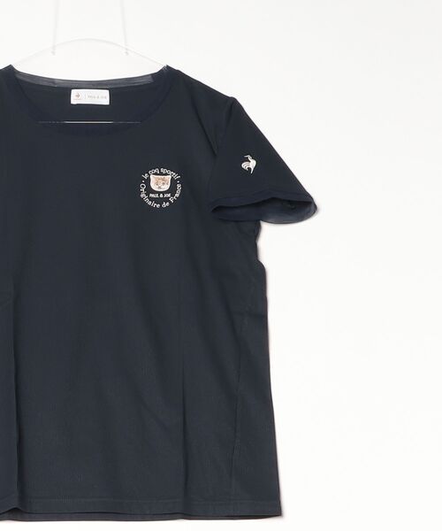le coq sportif(ルコックスポルティフ)の「PAUL&JOEコラボ】ソフトリブニット半袖Tシャツ(Tシャツ/カットソー・レディース・ブラウン/ネイビー/グリーン・L/M/XL/S)」の5枚目の写真