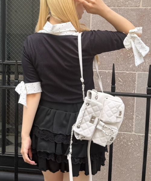 continuer de NICE CLAUP(コンティニューデナイスクラップ)の「リボン付きレイヤード風ラメトップス(シャツ/ブラウス・レディース・トップグレー/ブラウン/ブラック・FREE)」の12枚目の写真