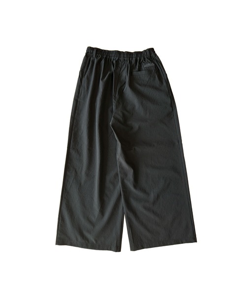 THOUSAND MILE(サウザンドマイル)の「WIDE TUCK PANTS/ワイドタックパンツ【吸汗速乾/防シワ/ストレッチ/通気性】(その他パンツ・レディース・ダークグレー/ブラック/モカ・FREE)」の4枚目の写真