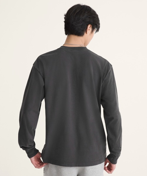 VANS（バンズ）の「ロングスリーブ Tシャツ / Long Sleeve T-Shirt Faded Blac VN000U58EMV1（Tシャツ/カットソー・メンズ・スミクロ・LARGE/MEDIUM/SMALL/X-LARGE）」の2枚目の写真