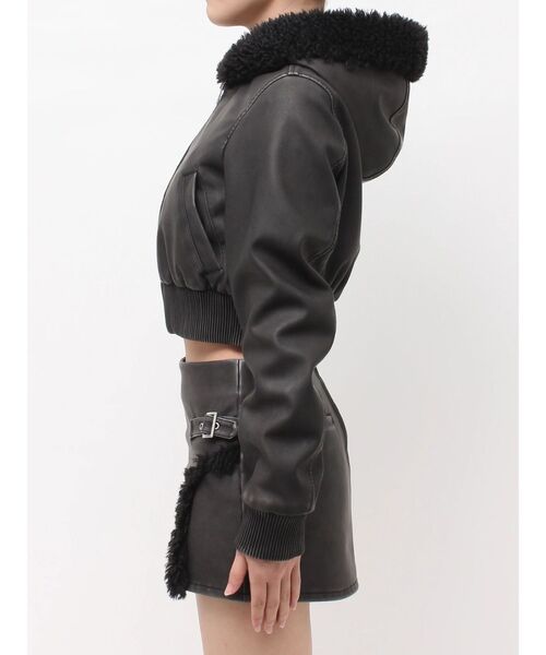 GYDA(ジェイダ)の「vintage fauxフェイクレザーボアショートブルゾン【セットアップ着用可能】(ブルゾン・レディース・ブラウン/ブラック・FREE)」の15枚目の写真