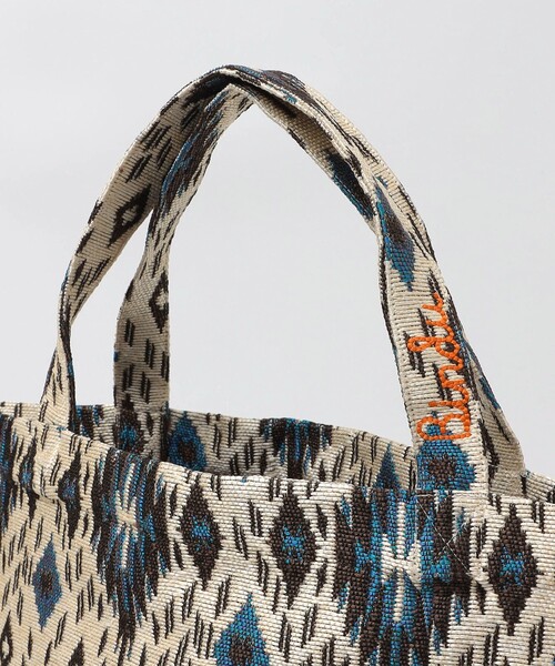 SHIPS（シップス）の「BINDU: IROQUOIS JQD TOTE（トートバッグ・メンズ・ナチュラル/ブラック・ONE SIZE）」の5枚目の写真