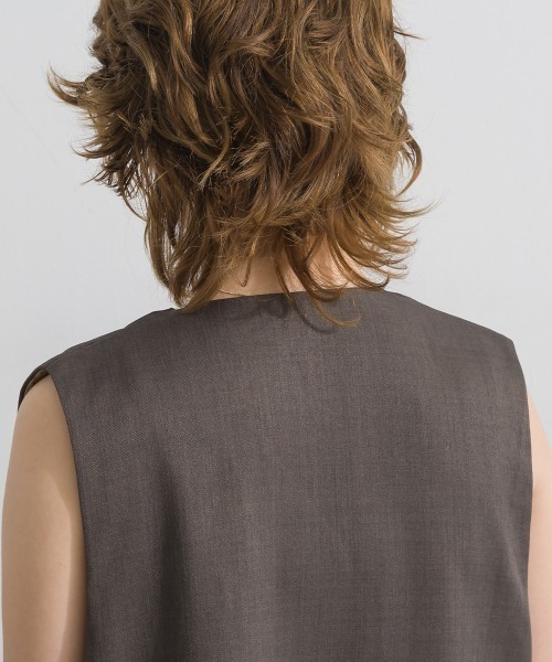 Material（Avenue）（マテリアル）の「【Material】サージ×フリンジジャガード レイヤード裾 ジレ セットアップ可（ベスト・レディース・杢グレー/ブラック/ダークブラウン・FREE）」の21枚目の写真