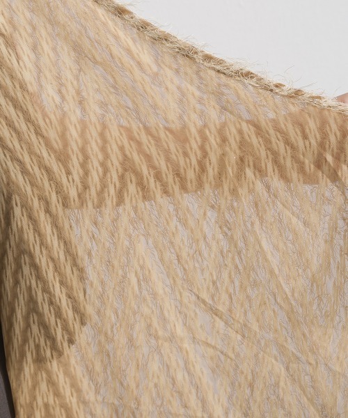 Material（Avenue）（マテリアル）の「【Material】サージ×フリンジジャガード レイヤード裾 ジレ セットアップ可（ベスト・レディース・杢グレー/ブラック/ダークブラウン・FREE）」の11枚目の写真