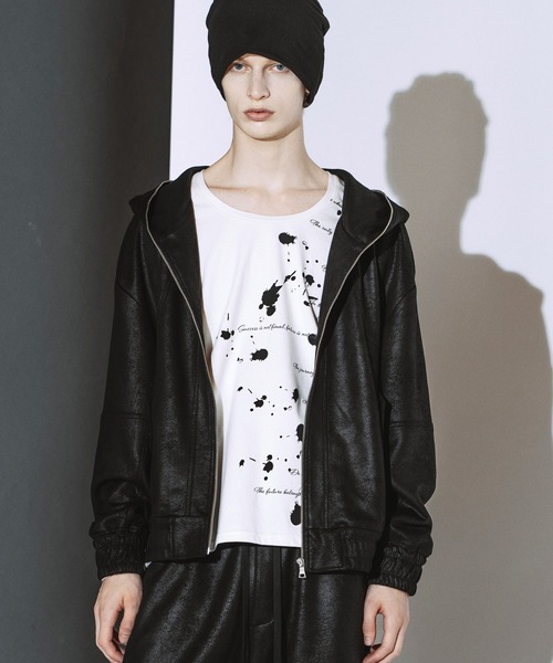 NO ID.(ノーアイディ)の「【NO ID.】Multi Seam Hooded Blouson / マルチ シーム フーデッド ブルゾン(ブルゾン・メンズ・ブラック系その他/ブラック・ONE)」の21枚目の写真