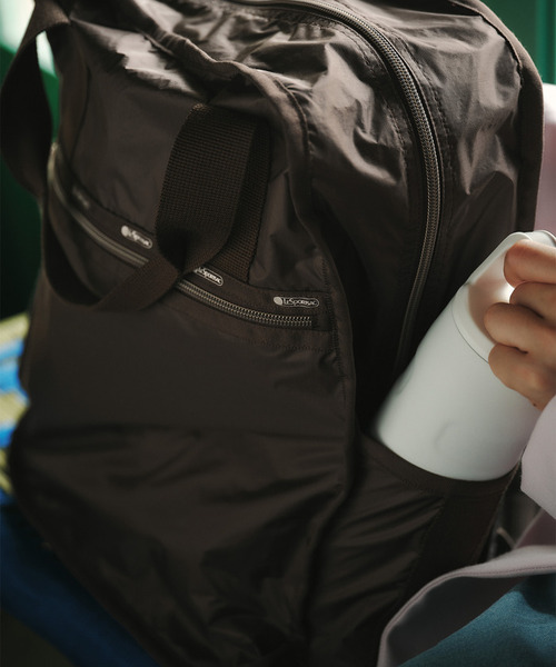 LeSportsac(レスポートサック)の「CR URBAN BACKPACK ダークチョコレートC(バックパック/リュック・レディース・ブラウン・FREE)」の7枚目の写真