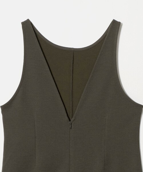 BEAUTY&YOUTH UNITED ARROWS（ビューティーアンドユースユナイテッドアローズ）の「ポリエステルブレンド バックV Iラインワンピース（ワンピース・レディース・ブラック/オリーブ・M/S）」の15枚目の写真