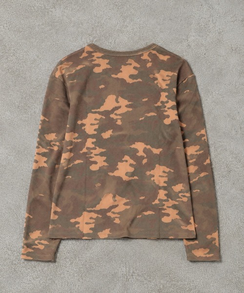 SPINNS(スピンズ)の「短丈ワッフルヘンリーネック長袖Tシャツ/サーマル/ワンポイントロゴ刺繍(Tシャツ/カットソー・メンズ・ブラック/ホワイト/ワイン/カモフラージュ・ONESIZE)」の10枚目の写真