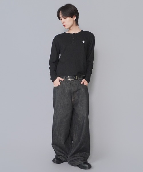 SPINNS(スピンズ)の「短丈ワッフルヘンリーネック長袖Tシャツ/サーマル/ワンポイントロゴ刺繍(Tシャツ/カットソー・メンズ・ブラック/ホワイト/ワイン/カモフラージュ・ONESIZE)」の22枚目の写真