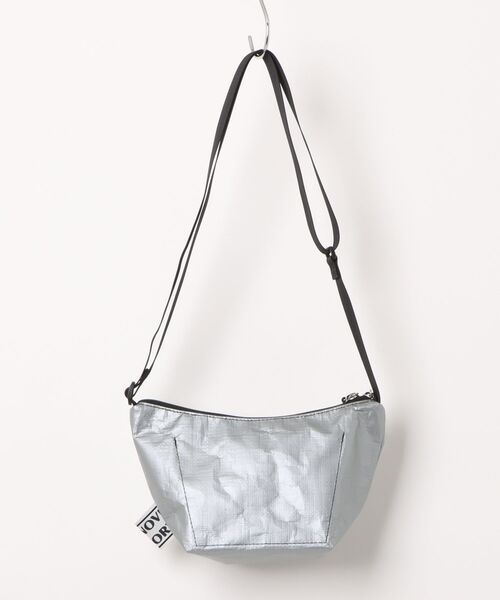 JONNOVI FACTORY(ジョンノヴィファクトリー)の「SPA TINY SHOULDER【JONNOVI FACTORY】(ショルダーバッグ・レディース・ブラック/ホワイト/オリーブ/クリア/シルバー・FREE)」の6枚目の写真