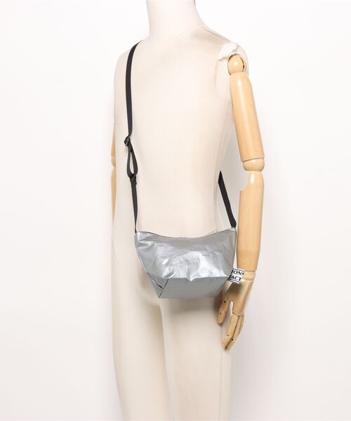 JONNOVI FACTORY(ジョンノヴィファクトリー)の「SPA TINY SHOULDER【JONNOVI FACTORY】(ショルダーバッグ・レディース・ブラック/ホワイト/オリーブ/クリア/シルバー・FREE)」の9枚目の写真