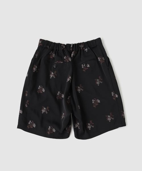EDIFICE(エディフィス)の「ETS.MATERIAUX(マテリオ) embroidery shorts(その他パンツ・メンズ・ブラック・MEDIUM/LARGE)」の2枚目の写真