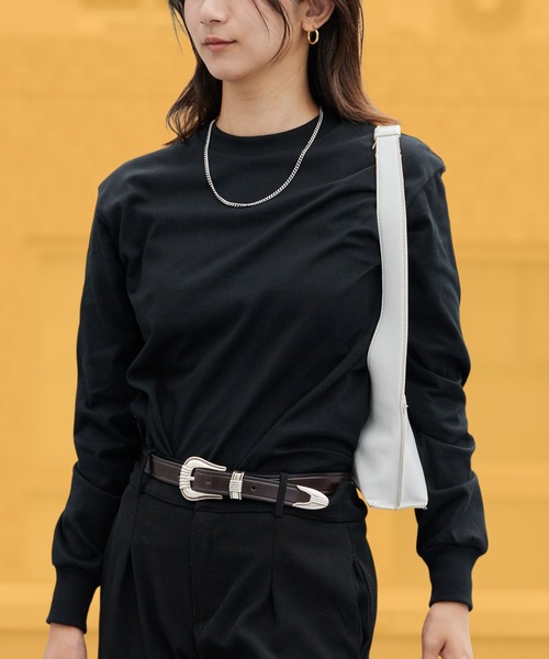 HANES(ヘインズ)の「Hanes/ヘインズ 1P KURO L/S T-SHIRT 無地 クルーネック ロングスリーブTシャツ パックT ベーシック シンプル 2026年秋冬 秋服 冬服(Tシャツ/カットソー・メンズ・ブラック・S/M/L/XL)」の1枚目の写真