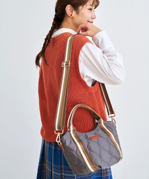 LIZDAYS（リズデイズ）の「【A5・500mlペットボトル収納可能】丸底シルエット2WAYミニトート（トートバッグ・レディース・ナチュラル/ベージュ×ブラック/ブラック×ベージュ/ダークグレー/ブルー系/スモーキーグリーン系・FREE）」の9枚目の写真