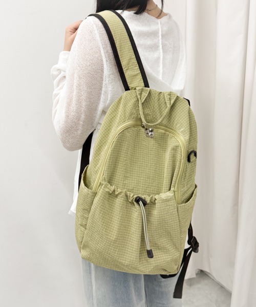 WEGO（ウィゴー）の「WEGO/ギャザーポケットライトバックパック（バックパック/リュック・レディース・グリーン系その他/アイボリー/ライム/ブラック/ライトグレー・FREE）」の5枚目の写真