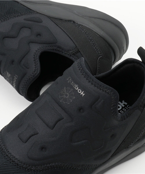 Reebok（リーボック）の「フューリーライト スリッポン ARCH（スリッポン・メンズ・グレー/ホワイト/ブラック・29.0cm/28.5cm/27.0cm/27.5cm/28.0cm/25.5cm/25.0cm/30.0cm/29.5cm/26.0cm/26.5cm/23.0cm/23.5cm/24.5cm/24.0cm/22.5cm）」の5枚目の写真