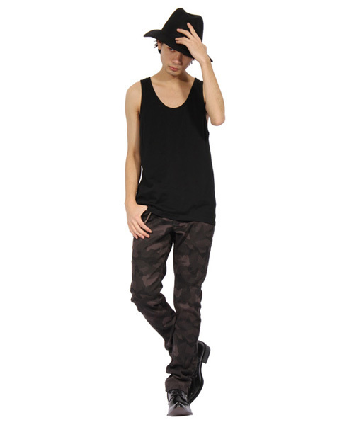 ８(eight)（エイト）の「無地 タンクトップ ノースリーブ 国産  （タンクトップ・メンズ・ブラック/ホワイト・LARGE/MEDIUM）」の4枚目の写真