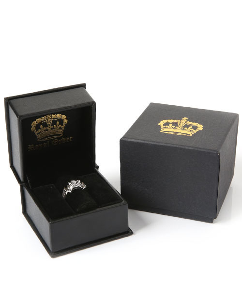 ROYAL ORDER(ロイヤルオーダー)の「KALI CROWN RING(リング・メンズ・シルバー・14号 US-7/13号 US-6h/18号 US-9/16号 US-8/15号 US-7h/12号 US-6)」の5枚目の写真