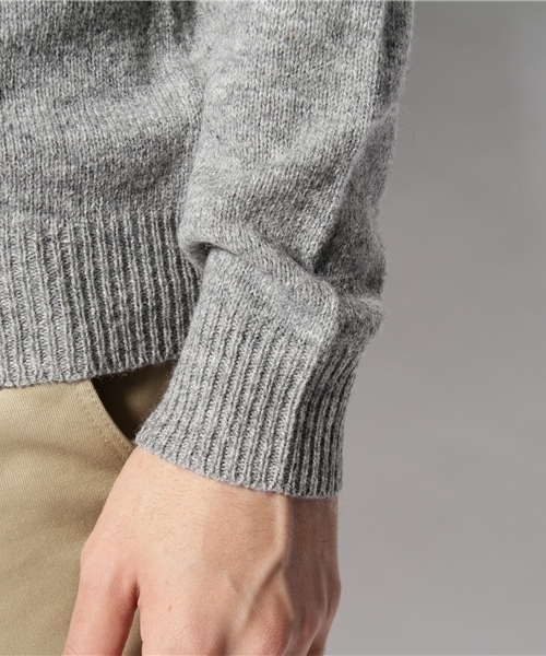 coen（コーエン）の「ラムウールVネックプルオーバー（ニット/セーター・メンズ・ピンク/レッド/ブラウン/ブラック/グレー/ターコイズブルー・LARGE/X-LARGE/SMALL/MEDIUM）」の10枚目の写真