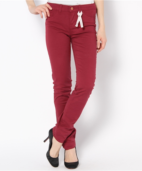 ROSE BUD（ローズバッド）の「(J BRAND)811 MID-RISE SKINNY LEG LUXE COLOR TWILL（その他パンツ・レディース・ベージュ系その他/ブルー系その他/ブラック/レッド系その他・23/24/25/26/27/28）」の4枚目の写真