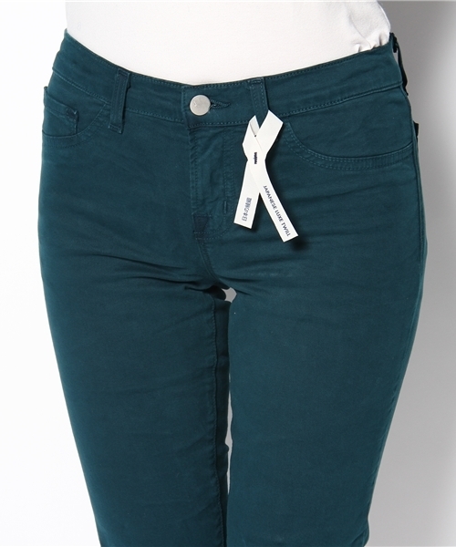 ROSE BUD（ローズバッド）の「(J BRAND)811 MID-RISE SKINNY LEG LUXE COLOR TWILL（その他パンツ・レディース・ベージュ系その他/ブルー系その他/ブラック/レッド系その他・23/24/25/26/27/28）」の5枚目の写真