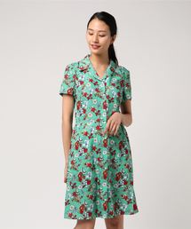 グリーン花柄ワンピース