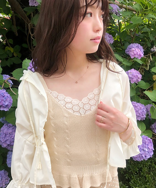 apres jour（アプレジュール）の「apres jour × RiLi コラボブラウス【RiLi.tokyo】【ZOZOTOWN限定アイテム】（シャツ/ブラウス・レディース・オフホワイト/ライトベージュ・フリー）」の6枚目の写真