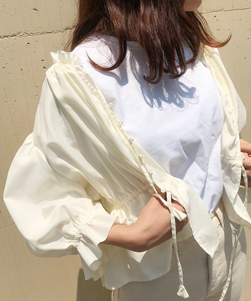 apres jour（アプレジュール）の「apres jour × RiLi コラボブラウス【RiLi.tokyo】【ZOZOTOWN限定アイテム】（シャツ/ブラウス・レディース・オフホワイト/ライトベージュ・フリー）」の18枚目の写真