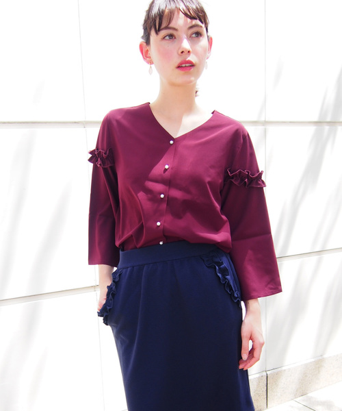 PICCIN（ピッチン）の「前後2wayパールボタンブラウス（シャツ/ブラウス・レディース・ベージュ/ネイビー/ワイン・MEDIUM）」の3枚目の写真