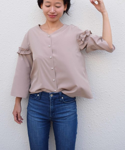 PICCIN（ピッチン）の「前後2wayパールボタンブラウス（シャツ/ブラウス・レディース・ベージュ/ネイビー/ワイン・MEDIUM）」の7枚目の写真