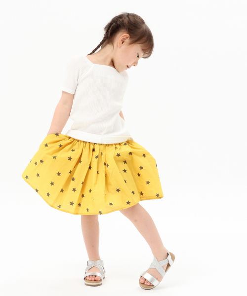 GLOBAL WORK（グローバルワーク）の「【キッズ】スクエアネックリブＴ半袖/830109（Tシャツ/カットソー・キッズ・ホワイト/ブラック/レッド/その他1/ブラウン・SMALL/MEDIUM/LARGE/X-LARGE/XX-LARGE）」の8枚目の写真