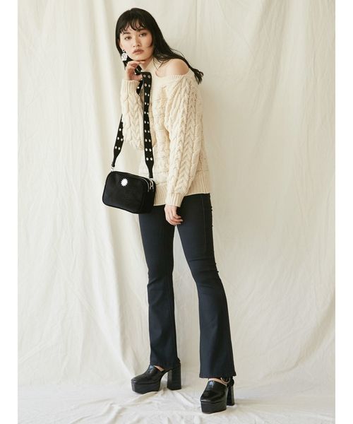 EVRIS（エヴリス）の「ダブルZIPベロアライクショルダーBAG（ショルダーバッグ・レディース・ブラック/パープル/グリーン・FREE）」の6枚目の写真