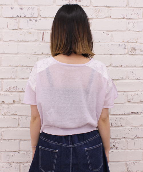 mystic（ミスティック）の「フレア袖レース切替プルオーバー（Tシャツ/カットソー・レディース・オフホワイト/グリーン/ネイビー/ラベンダー/グレー・ﾌﾘ-）」の7枚目の写真