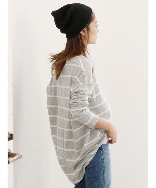 Ungrid（アングリッド）の「カラーボーダーロングスリーブTee（Tシャツ/カットソー・レディース・ベージュ/ライトグレー/オフホワイト/パープル・FREE）」の3枚目の写真