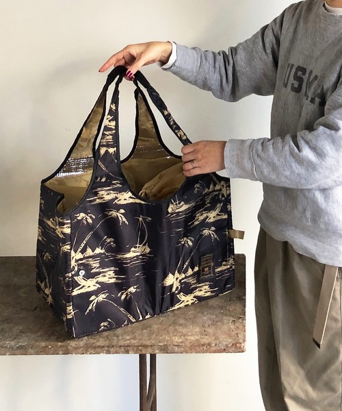 nicott（ニコット）の「コンパクトショッピングBAG　保温保冷レジカゴバッグ（エコバッグ/サブバッグ・レディース・ブラック/カーキ/イエロー/レッド/イエロー系その他/ブラック系その他2/ブルー/ネイビー/レッド系その他/ブラック系その他/ブルー系その他/ブラック系その他3/カーキオリーブ/グレー/チャコールグレー/ダークネイビー/ストライプ/チェック・FREE）」の4枚目の写真