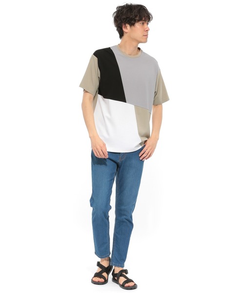 LAKOLE(ラコレ)の「ポンチ幾何学Tシャツ / LAKOLE(Tシャツ/カットソー・メンズ・ホワイト/ベージュ/ライトグリーン・SMALL/MEDIUM/LARGE/X-LARGE)」の7枚目の写真