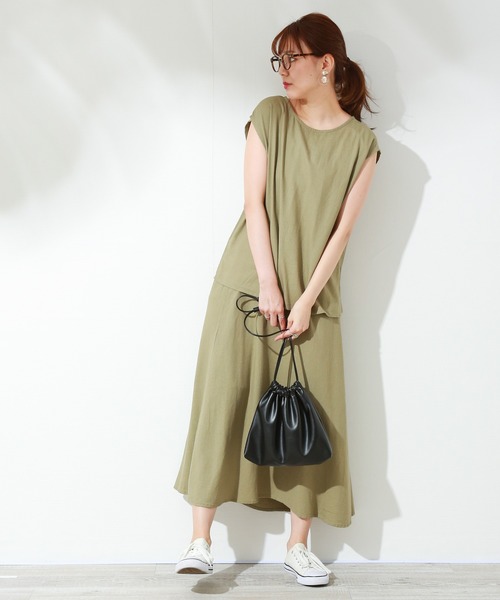 n'ee-ne(ネーネ)の「リネン混トップススカート セット(スカート・レディース・ライトベージュ/ベージュ/カーキ/ネイビー・M/L)」の3枚目の写真