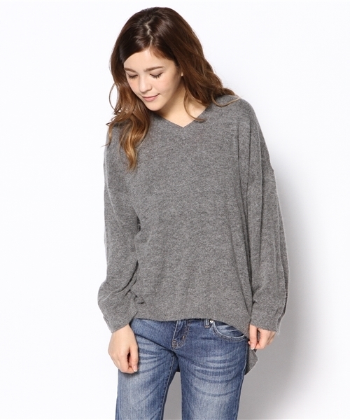 WHO'S WHO gallery（フーズフーギャラリー）の「【期間限定セール】【THE BIG SERIES】Angora V ネック（ニット/セーター・レディース・ピンク/パープル/チャコールグレー/ブラック・FREE）」の3枚目の写真