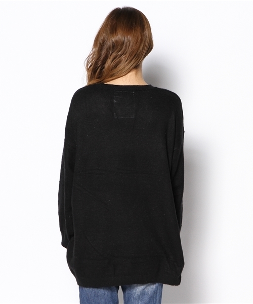 WHO'S WHO gallery（フーズフーギャラリー）の「【期間限定セール】【THE BIG SERIES】Angora V ネック（ニット/セーター・レディース・ピンク/パープル/チャコールグレー/ブラック・FREE）」の7枚目の写真