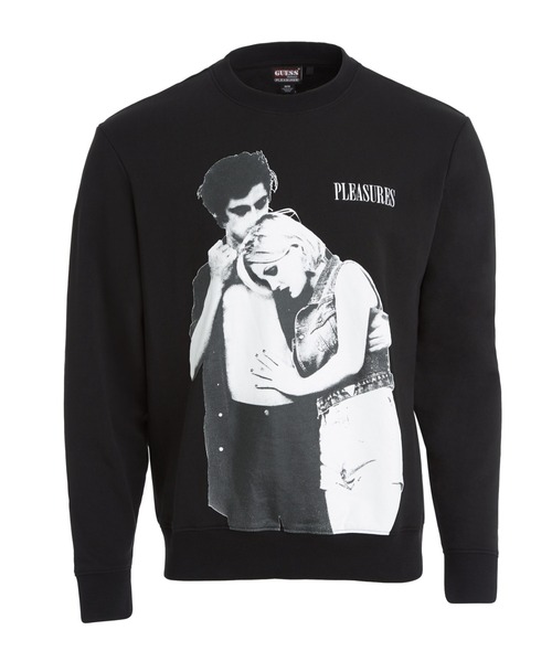 PLEASURES（プレジャー）の「GuessOriginals×PLEASURES/ゲスオリジナルス×プレジャーズ/フォトプリントクルーネックスウェット/Couple CrewNeckSweat（スウェット・メンズ・ブラック・MEDIUM/LARGE/X-LARGE）」の4枚目の写真