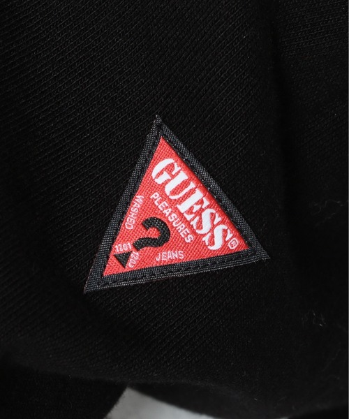 PLEASURES（プレジャー）の「GuessOriginals×PLEASURES/ゲスオリジナルス×プレジャーズ/フォトプリントクルーネックスウェット/Couple CrewNeckSweat（スウェット・メンズ・ブラック・MEDIUM/LARGE/X-LARGE）」の18枚目の写真