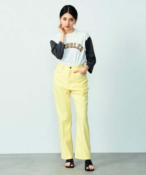 Wrangler(ラングラー)の「WRANGLER/ラングラー ランチャー 消えないセンタープレスカラースラックス フレアドレスパンツ ON/OFF対応 速乾梅雨にも◎(スラックス・レディース・ベージュ/ブラウン/グレー/オフホワイト/ピンク/グリーン/ブラック/ネイビー/ブルーグリーン/ブラウン系その他/ボルドー/ベージュ系その他/イエロー/パープル/ブラック系その他/ホワイト系その他/グレー系その他/ブルー系その他/ブラウン系その他2・SMALL/MEDIUM/X-SMALL)」の17枚目の写真