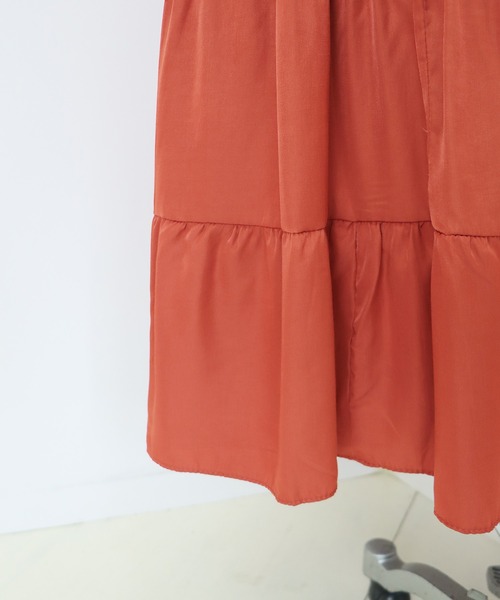 BLUEEAST（ブルーイースト）の「ティアードスカート（スカート・レディース・カーキ/オフホワイト/イエロー/レッド/ベージュ/ブラック/モカ/チャコールグレー・MEDIUM）」の15枚目の写真